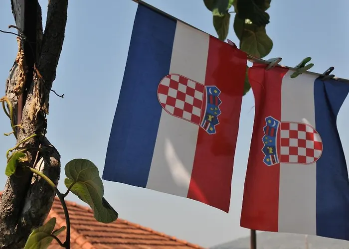 米兰达公寓式酒店 *