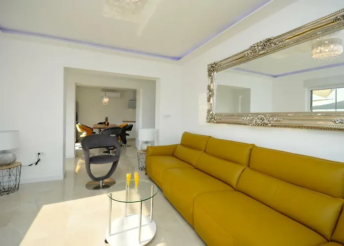 米兰达公寓式酒店